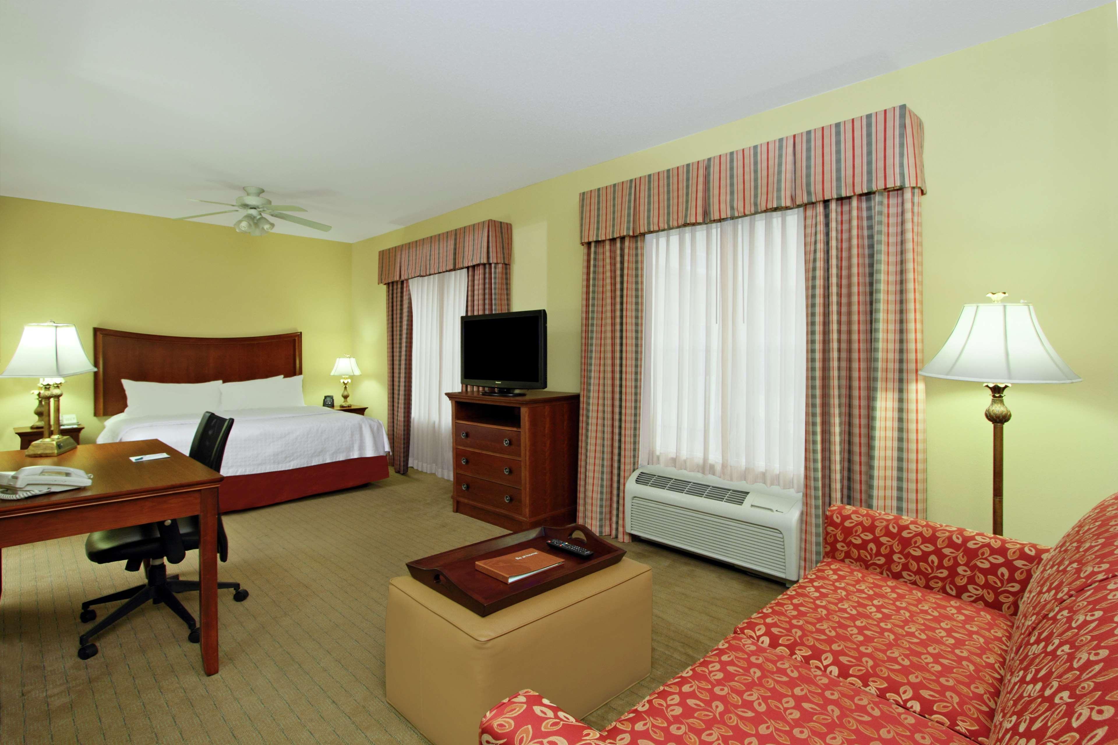 Homewood Suites By Hilton Chesapeake - Greenbrier Exterior photo